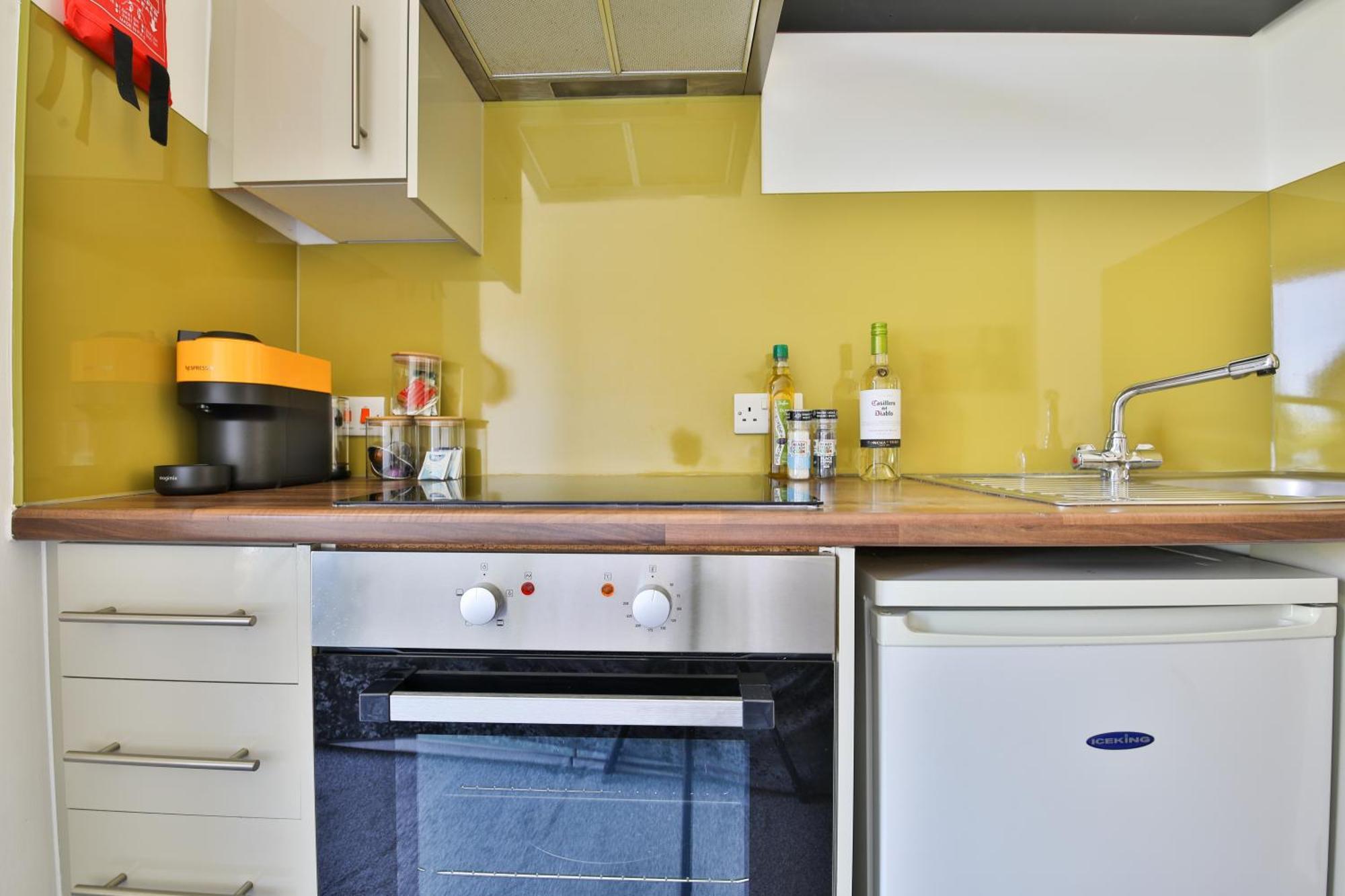 Princess Lofts City Centre Studios With Nespresso Coffee Machines & New Fast Wifi By Stayright 스완지 외부 사진