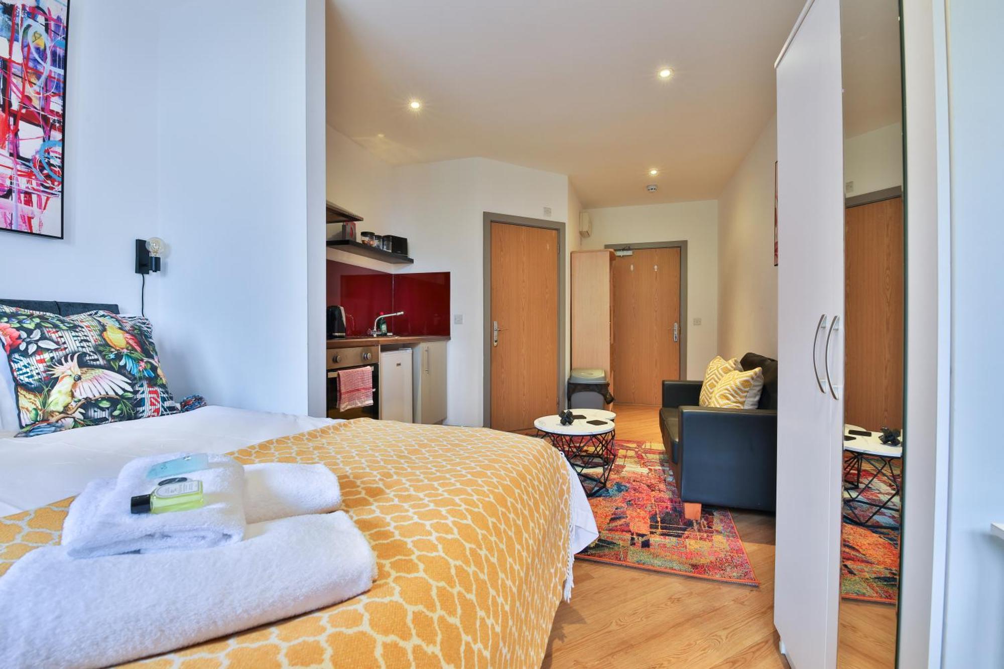 Princess Lofts City Centre Studios With Nespresso Coffee Machines & New Fast Wifi By Stayright 스완지 외부 사진