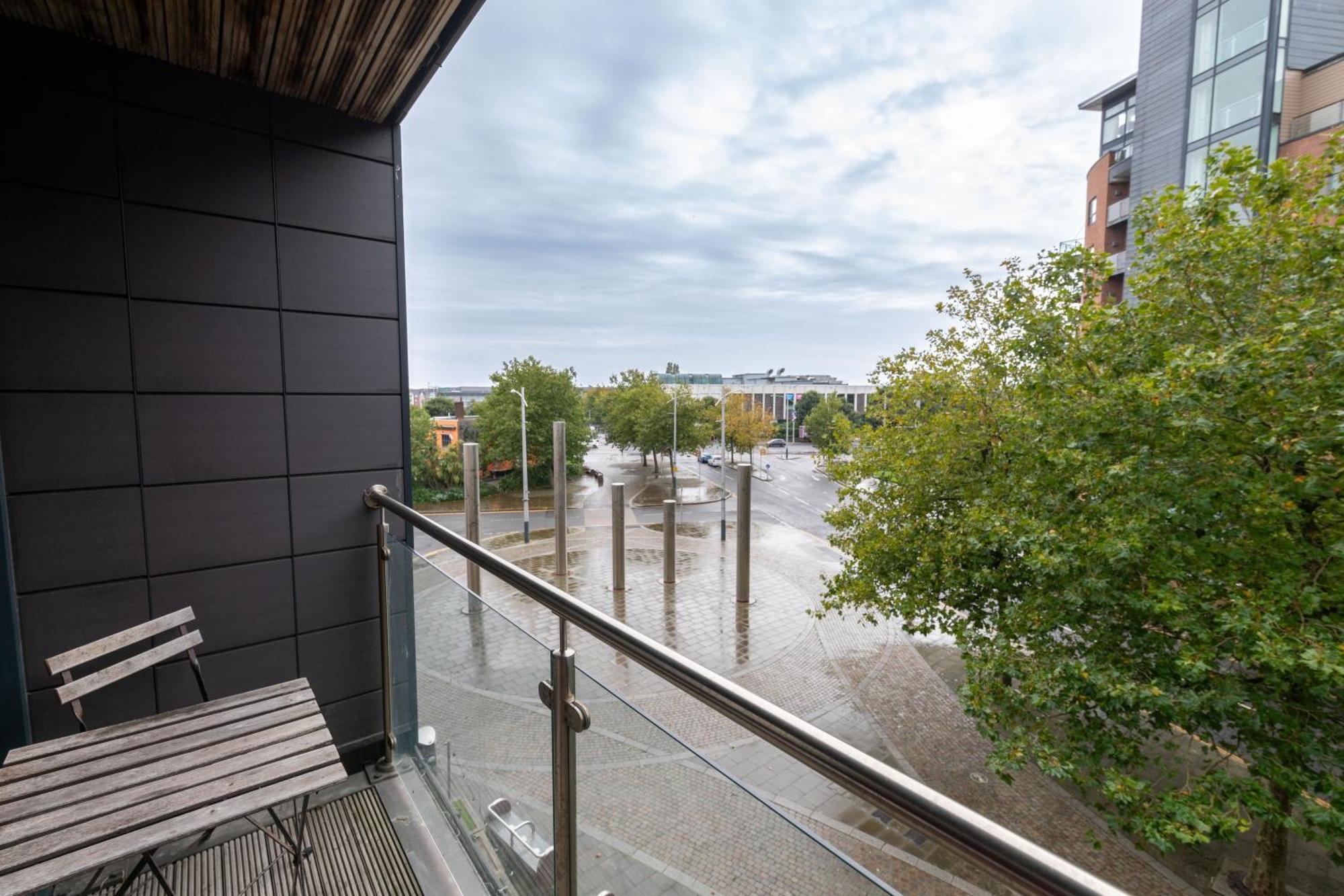 Princess Lofts City Centre Studios With Nespresso Coffee Machines & New Fast Wifi By Stayright 스완지 외부 사진