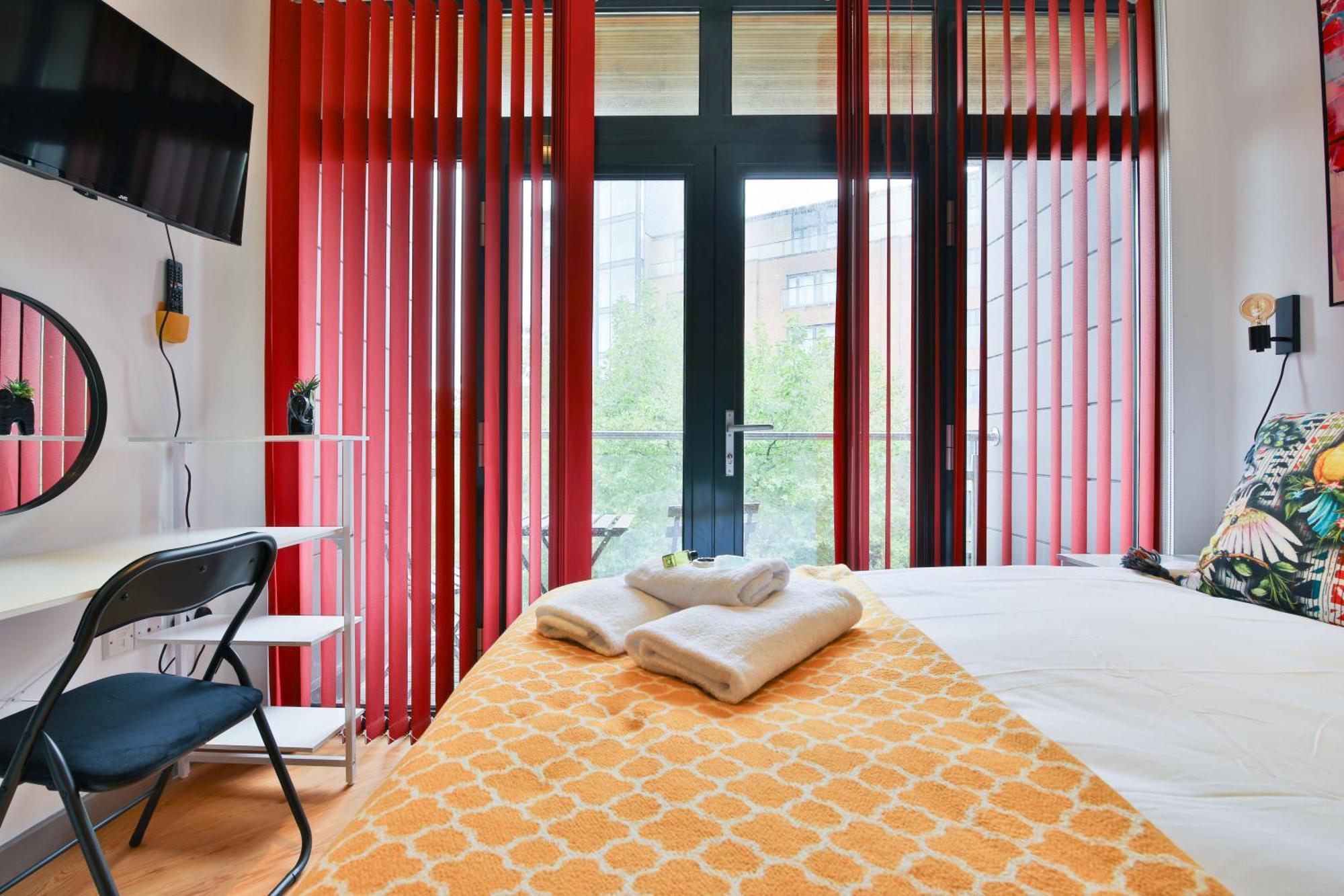 Princess Lofts City Centre Studios With Nespresso Coffee Machines & New Fast Wifi By Stayright 스완지 외부 사진