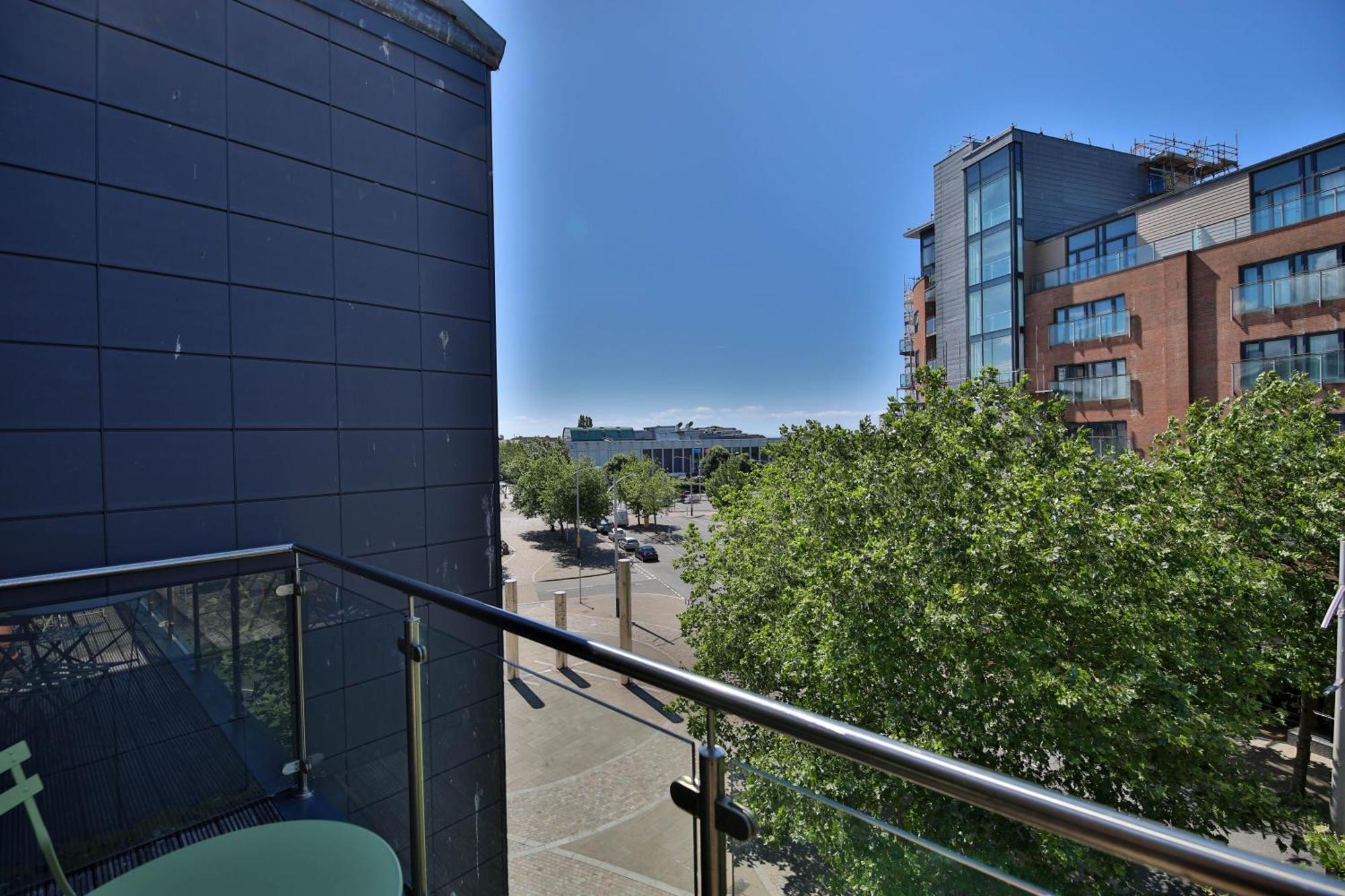 Princess Lofts City Centre Studios With Nespresso Coffee Machines & New Fast Wifi By Stayright 스완지 외부 사진