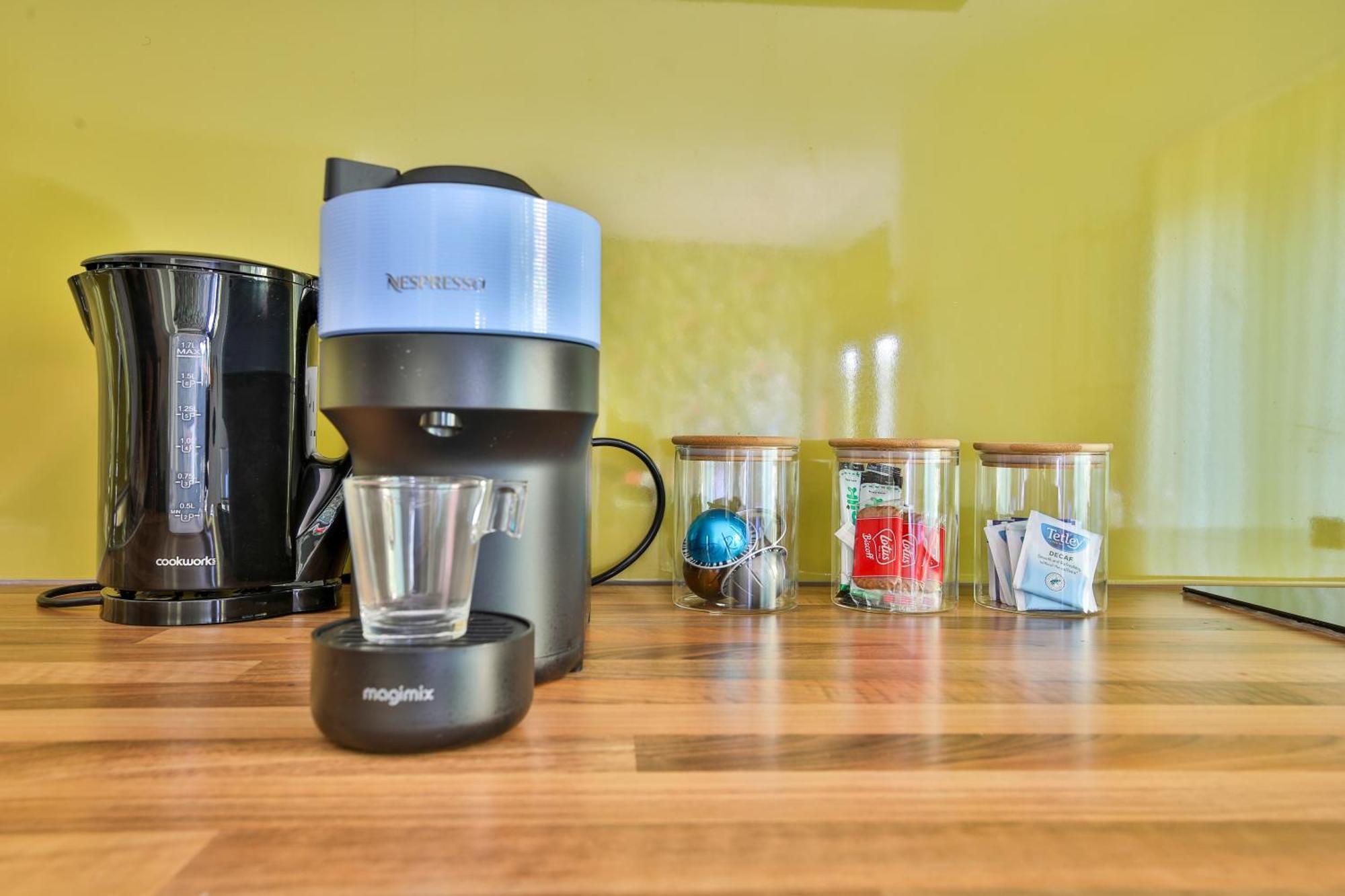 Princess Lofts City Centre Studios With Nespresso Coffee Machines & New Fast Wifi By Stayright 스완지 외부 사진